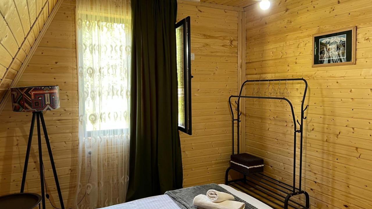 Cottage Mida Mestia Eksteriør billede