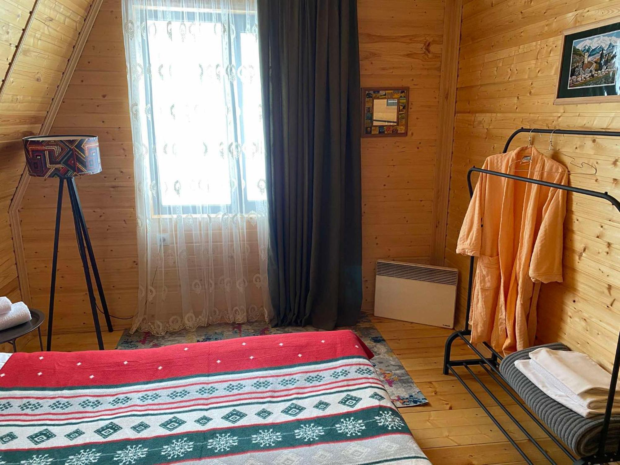 Cottage Mida Mestia Eksteriør billede
